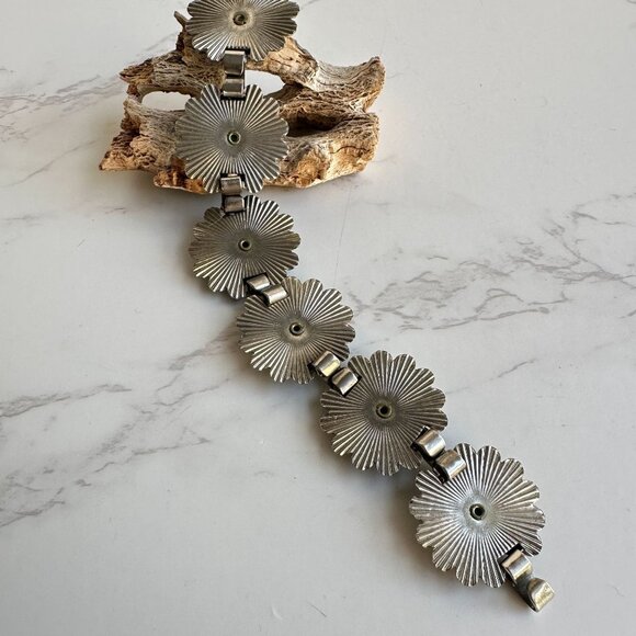 Vintage Floral Silvertone Bracelet With Turquoise Colored Stones 7" - Picture 8 of 11